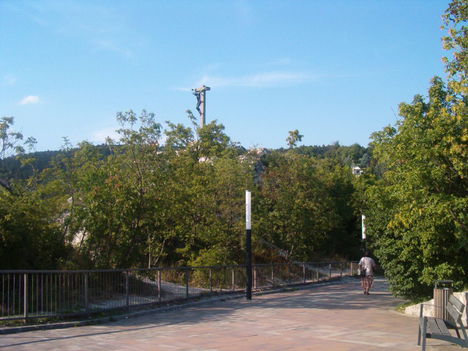 PÉCSEN 35