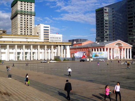 Ulánbátor, Ulaanbaatar, Sükhtbaatar tér, 2015. június 18.-án 9