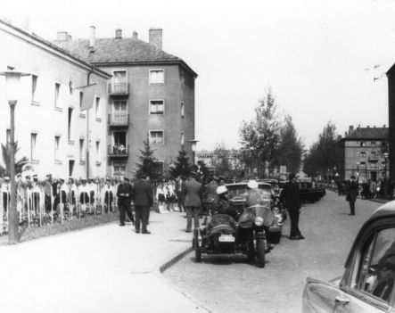 Vortosilov marsal Dunaűjvárosbann 1966 1