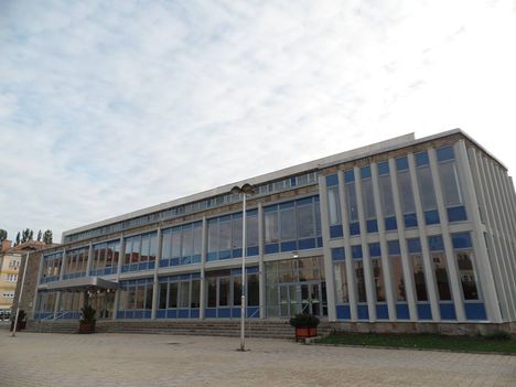 SZOMBATHELY 4