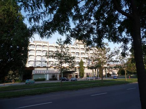 SZOMBATHELY 6