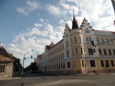 SZOMBATHELY 7