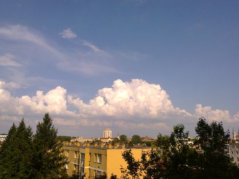 SZOMBATHELY 8