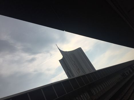 Wien...