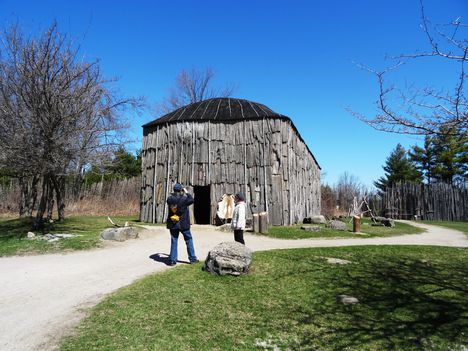 Canada, Ontario, Crawford Lake 2015. április 18.-án