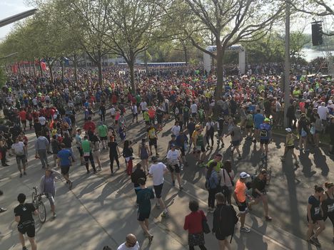 VCMarathon 47000 résztvevō/ várható idj: 28C