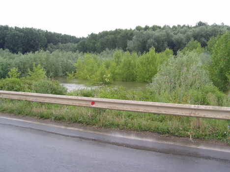 FÉNYKÉPEZŐGÉP 4 008