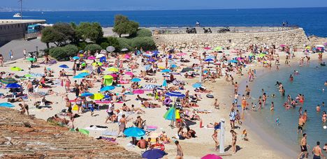 Beach (Antibes)