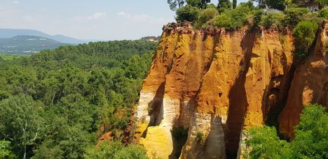 Roussillon (Ochra Hill)