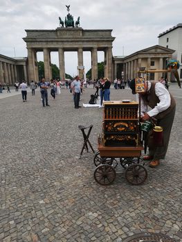 Berlin, Branderburg Gate  2019.05.20.-án