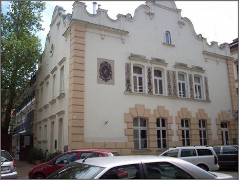 95. Magyarország - Budapest - Buddhista imaház a Huszár utcában