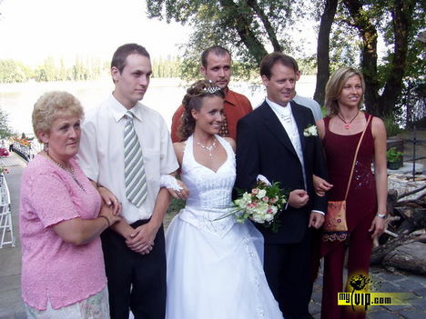 Keresztlányunk, Lala esküvőjén
