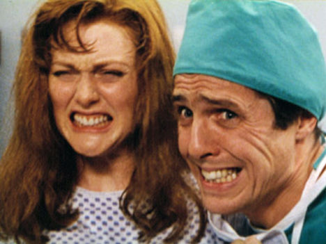 Hugh Grtant 1 Julianne-Moore-Hugh-Grant_l
