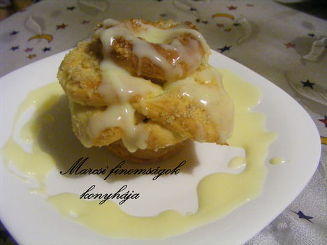 Aranygaluska  muffin formában sütve