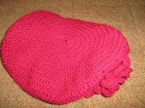 pink női sapi barka horgolósulija alapján 2.
