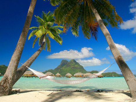 Tropical-Sleepaway-Bora-Bora-French-Polynesia