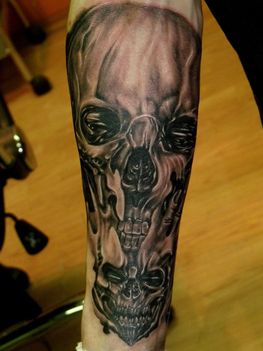 koponya tetoválás