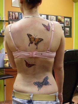 pillangó tetoválás