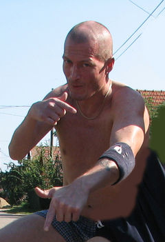 06-04-02_12-1kgdh