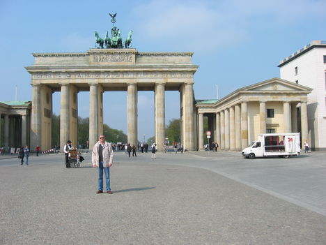8829973677_Berlin