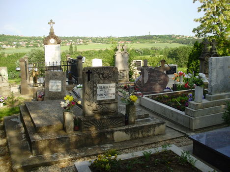Egregyi temető 2009