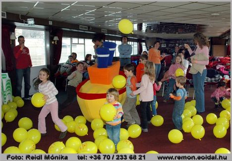 kolyokhajo_a_dunan_090301_05