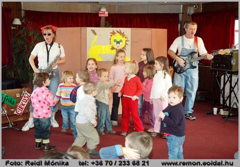 kolyokhajo_a_dunan_090301_30
