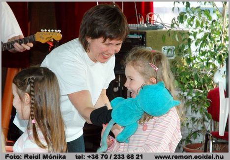 kolyokhajo_a_dunan_090301_45