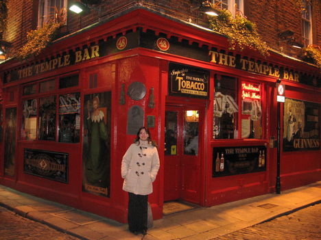 TEMPLE BAR...