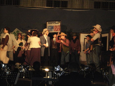 Leányvásár c operettben mint Serif kocsmáros  2010