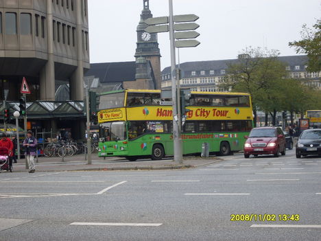 Hamburgi városnéző busz