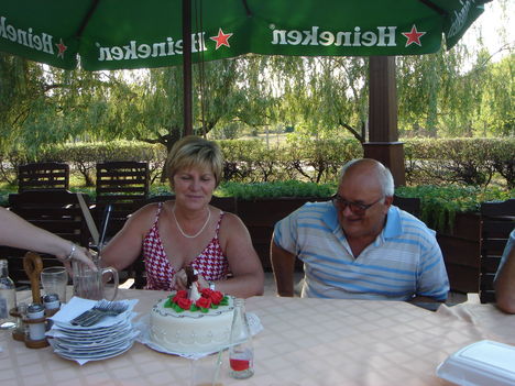 Mi ketten és a torta