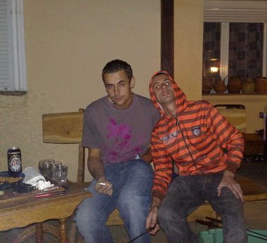 Valahol fent!!!