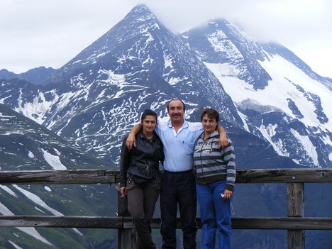 2008_08050031
