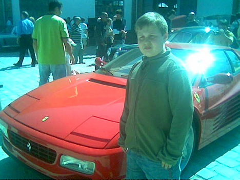 Móczy és egy Ferrari