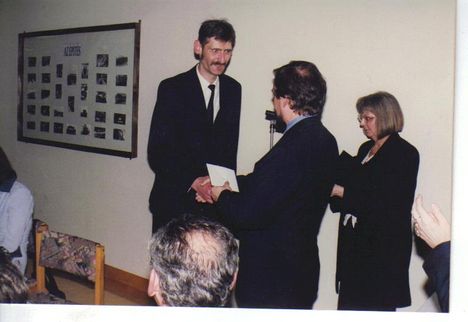 2000-ben ünepség keretében a szakmaiverseny díj átadásán