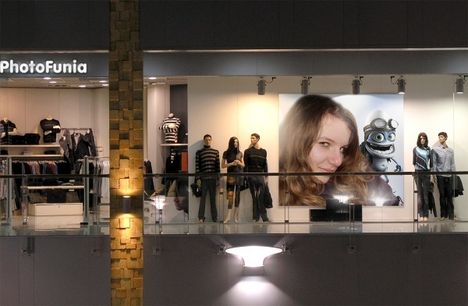 PhotoFunia-2d00c