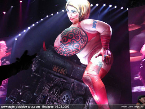 AC/DC 8 acdc-blackice-budapest-2009-vargagabor-018