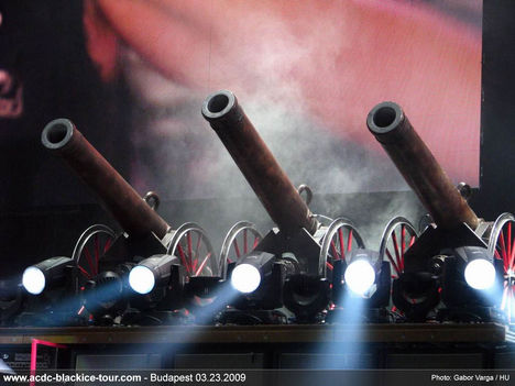 AC/DC 9 acdc-blackice-budapest-2009-vargagabor-026