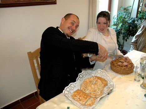 Esküvő