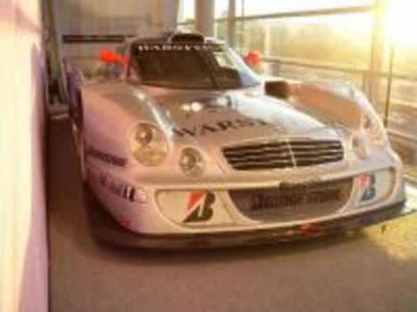 mercedes-benz-clk-gtr-thumbnail[1]