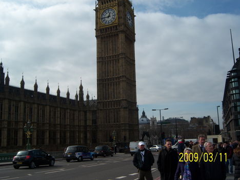 100_1235