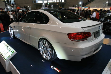 bmw_m3_e92_on_gnosis_gs1_wheels_1