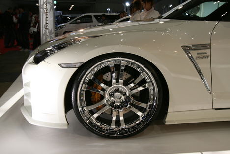 branew_nissan_gt_r_tokyo_auto_salon_2009_10