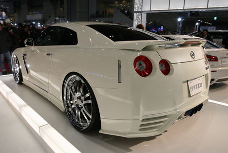 branew_nissan_gt_r_tokyo_auto_salon_2009_11