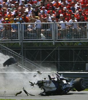BMWSauberKubicaCrash_flickr.com_thum