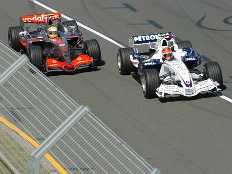 lewishamilton_robertkubica_melbourne_2007