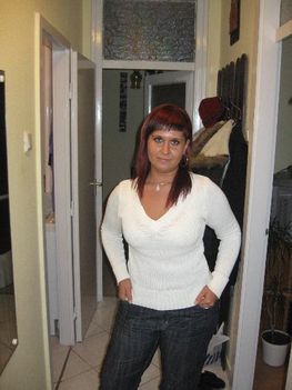 user_10718626_1237222437826_box