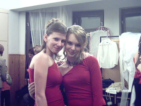 Barátnők 2007