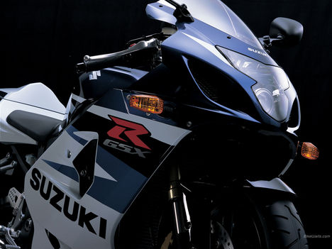 Suzuki_GSX-R_750_2004_06_1024x768